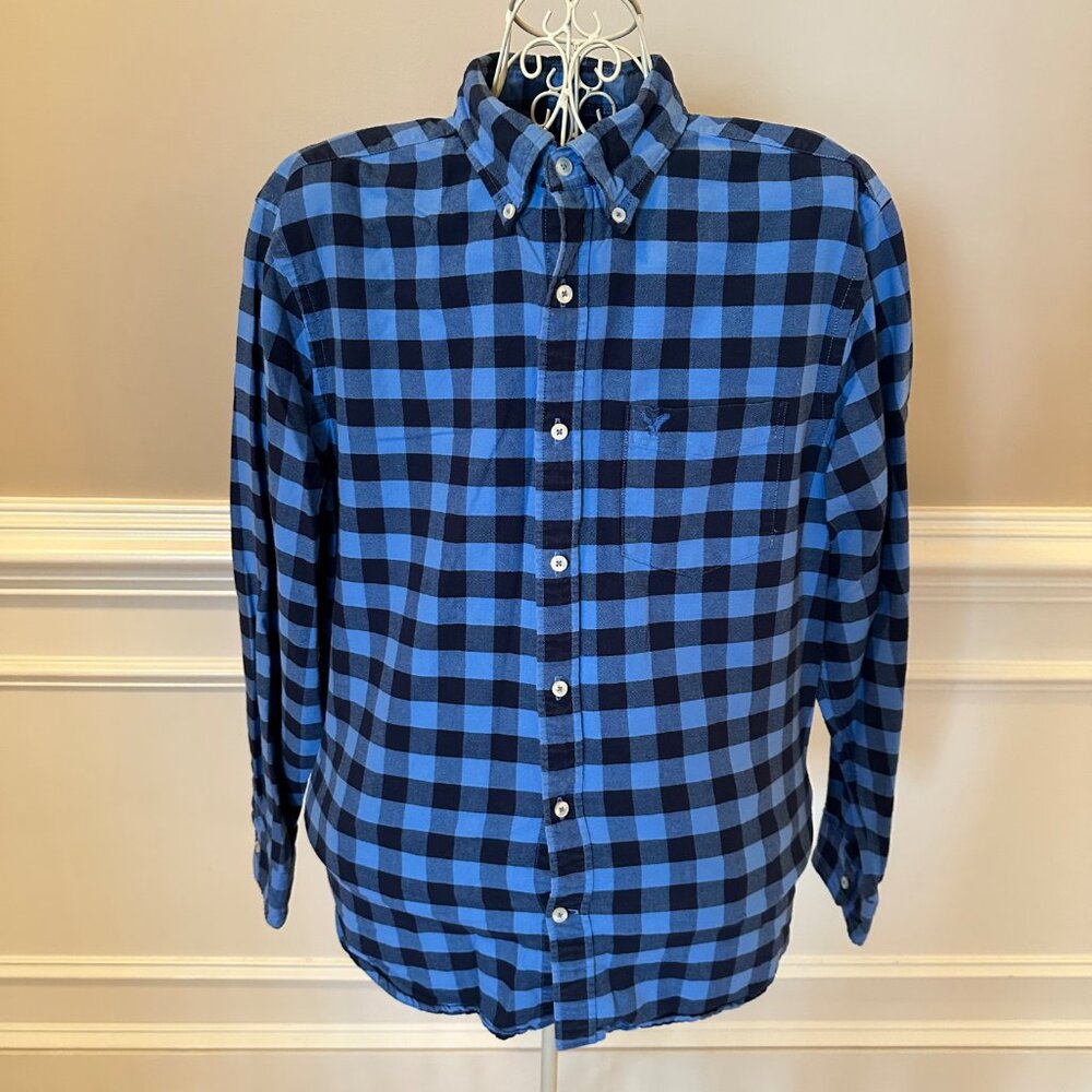 NWOT American Eagle Men's Button Down in Size Large